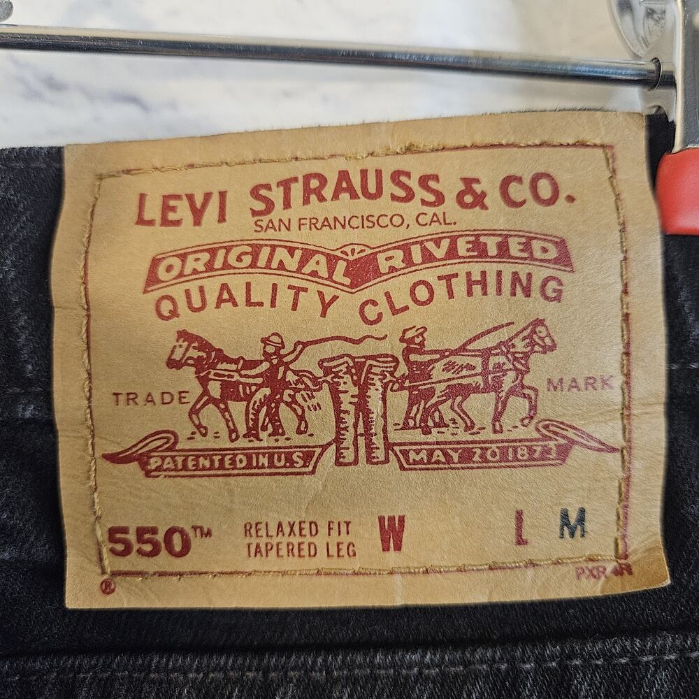 VTG Levis 550 Jeans Womens 18 Black Relaxed Fit Tapered Leg High Rise Y2K 36x30 - Picture 6 of 8